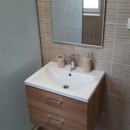 M11 Năvodari
